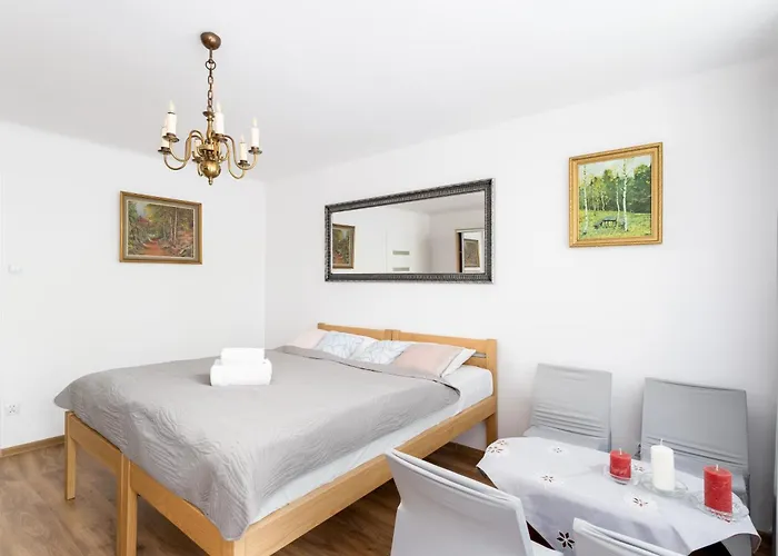 Grzegorzki Pleasant By Bookinghost Apartment Krakow